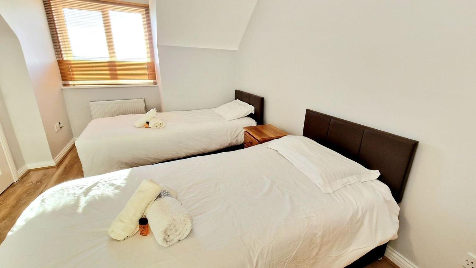 Cosy 3 Bedroom All Ensuites Galway Zewnętrze zdjęcie